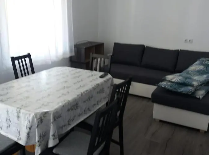 Apartamento Ljuba Vir